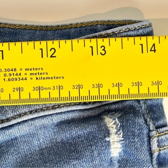 Joe’s Jeans Distressed Skinny Ankle Jeans 27 - Picture 7 of 9